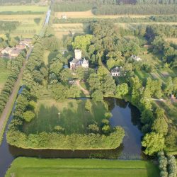 Luchtfoto-kasteel-Sterkenburg